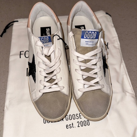 Super-Star Leather Upper and Heel Suede Toe Glitter Star - Picture 2 of 6